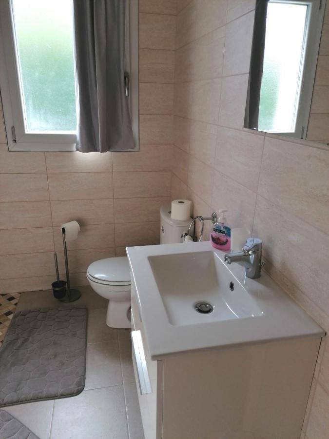 Chambre Et Table D'Hotes La Meule Poligny  Esterno foto