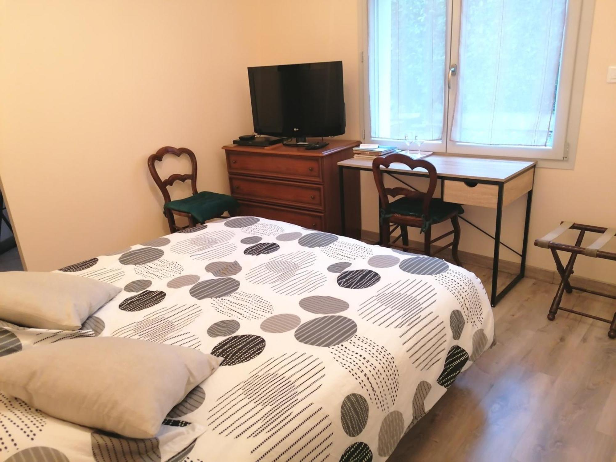 Chambre Et Table D'Hotes La Meule Poligny  Esterno foto